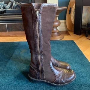 Clark’s High Brown Leather Boots